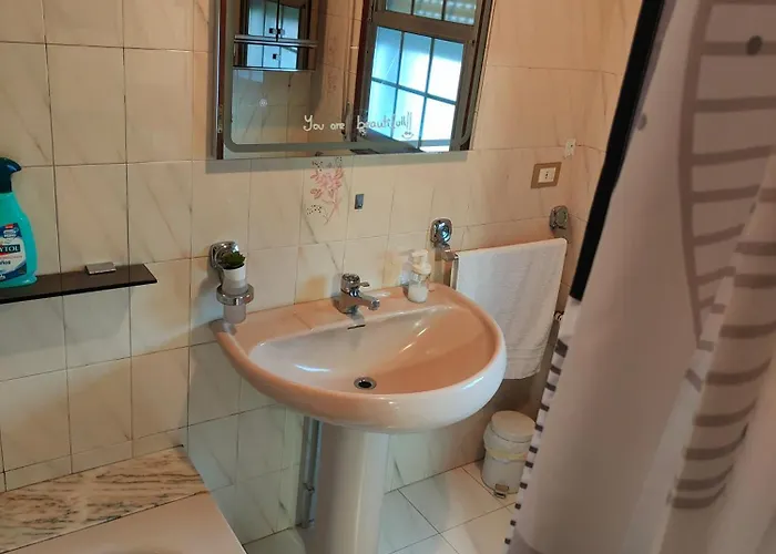 ホステル Quinta Andaina シグエイロ